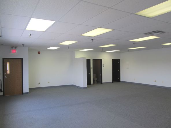 Suite 622 B